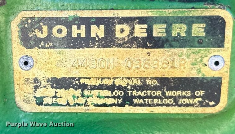 image for item DX3623 1981 John Deere 4430 tractor