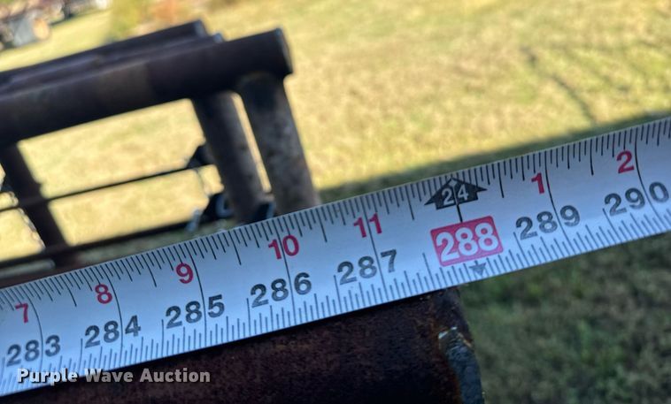 image for item DX3631 Fencing materials