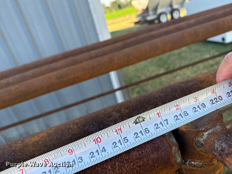 image for item DX3631 Fencing materials