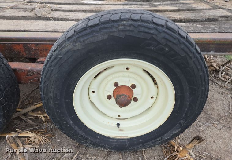 image for item EE7812 Donahue utility trailer