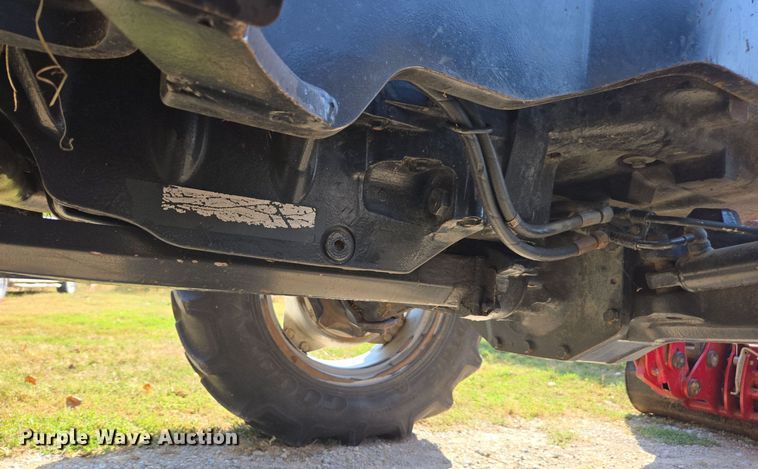 image for item EE7823 2003 Case 90 MFWD tractor