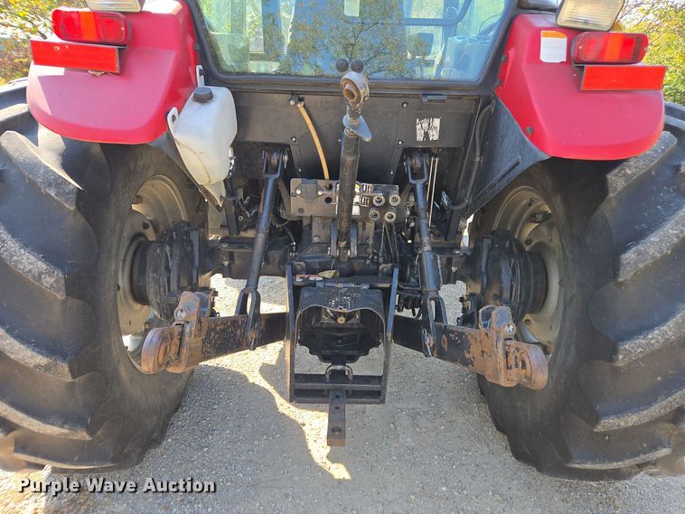 image for item EE7823 2003 Case 90 MFWD tractor