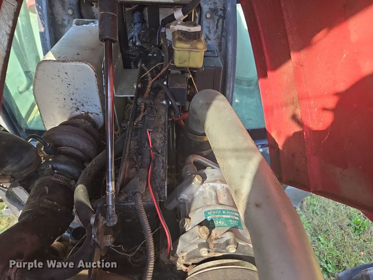 image for item EE7823 2003 Case 90 MFWD tractor