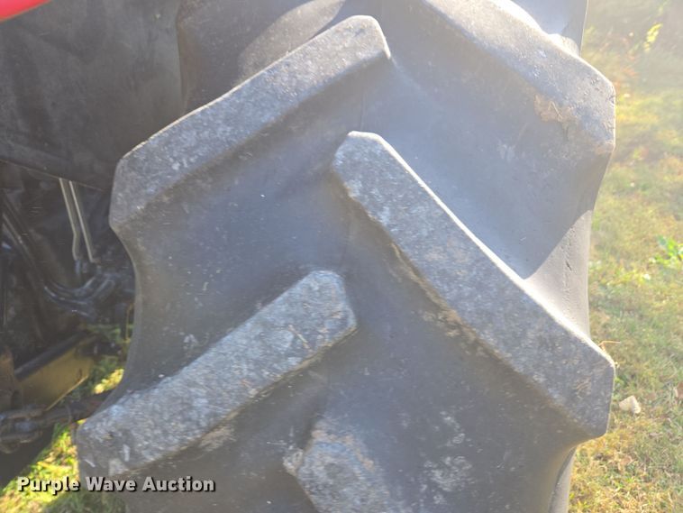 image for item EE7823 2003 Case 90 MFWD tractor