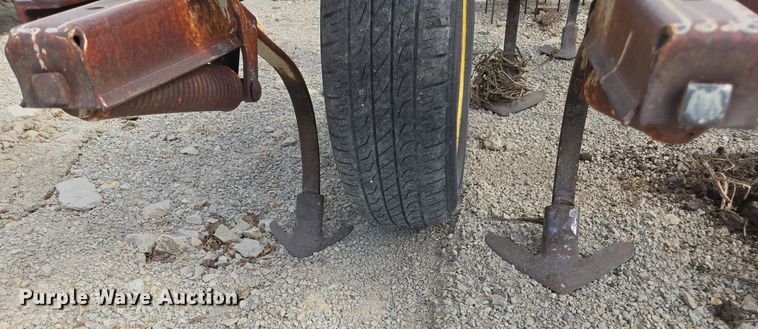 image for item EE7825 International Harvester 45 Cultivator field cultivator