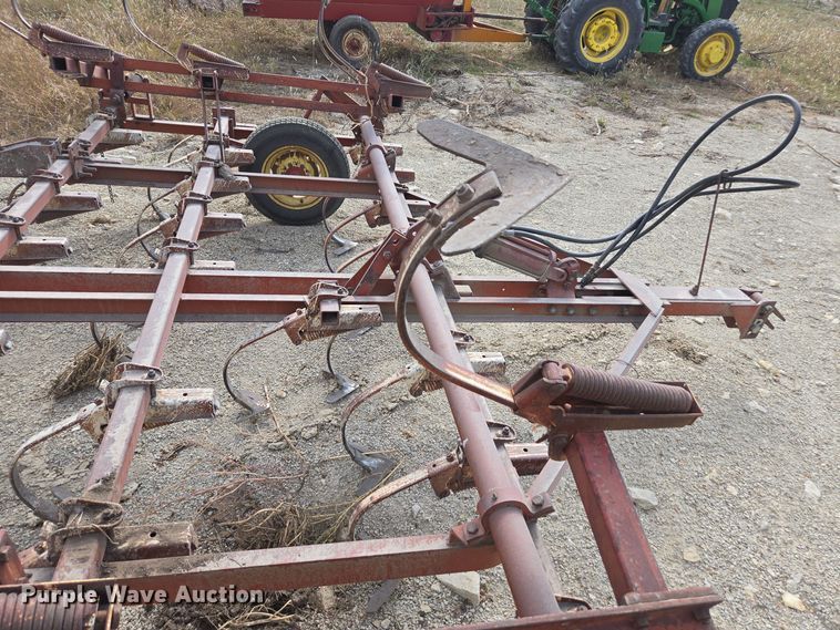 image for item EE7825 International Harvester 45 Cultivator field cultivator