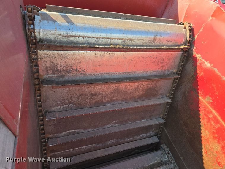 image for item EE7826 Kelly Ryan Feed-R-Wagon feed mixer