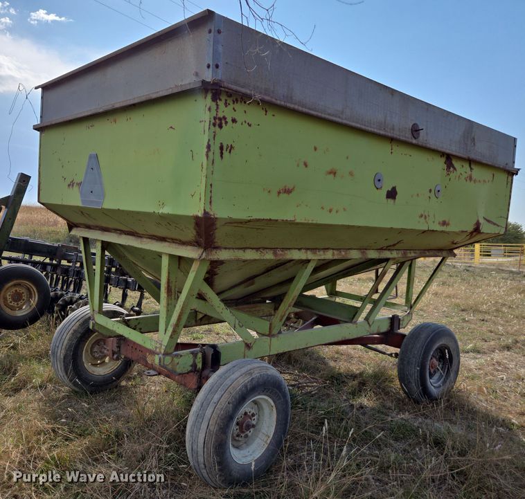image for item EE7827 Parker gravity wagon