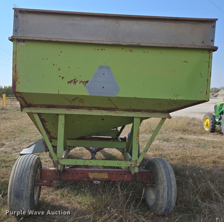 image for item EE7827 Parker gravity wagon