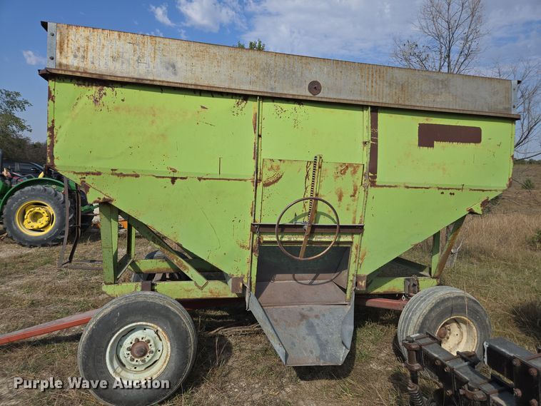 image for item EE7827 Parker gravity wagon