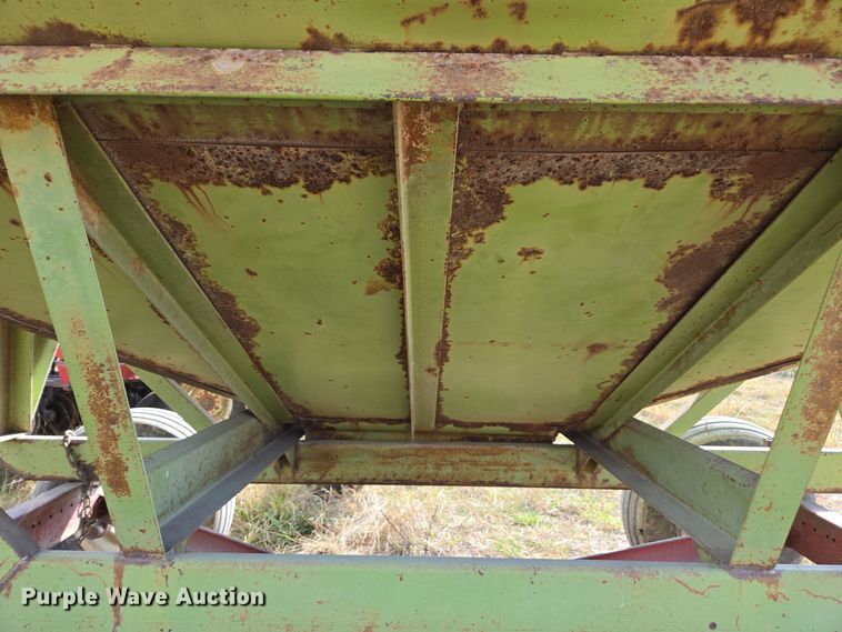 image for item EE7827 Parker gravity wagon