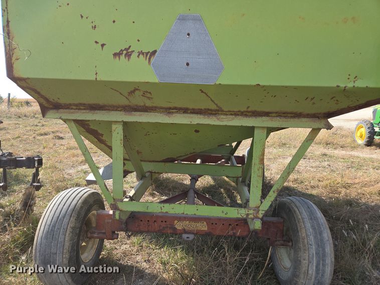 image for item EE7827 Parker gravity wagon