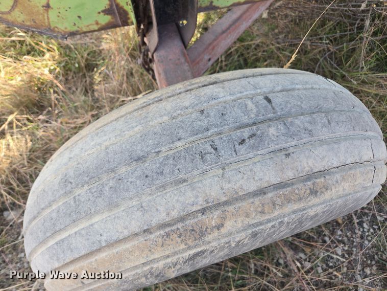 image for item EE7827 Parker gravity wagon