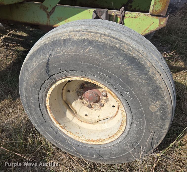 image for item EE7827 Parker gravity wagon