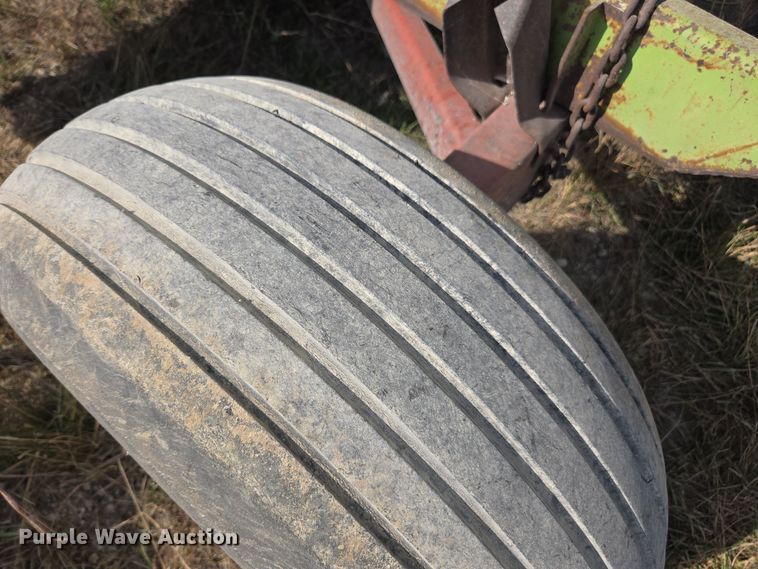 image for item EE7827 Parker gravity wagon