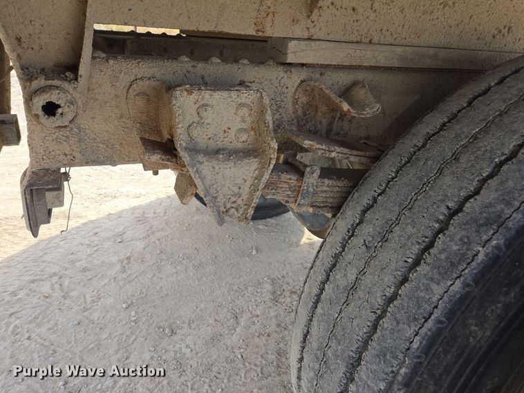 image for item EE7830 1976 Chevrolet C65 grain truck