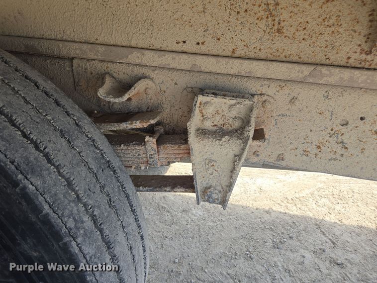 image for item EE7830 1976 Chevrolet C65 grain truck