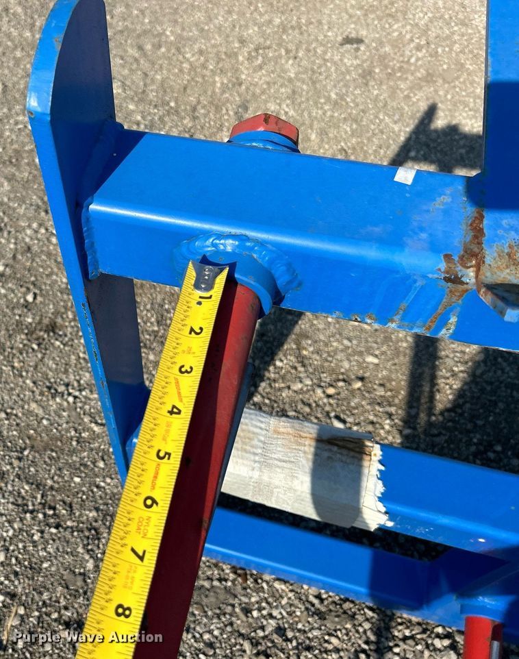 image for item EG1131 Bale spear