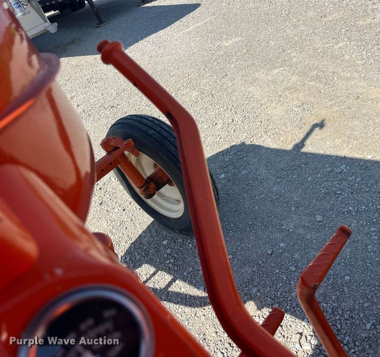 image for item EH2840 Allis Chalmers D14 tractor