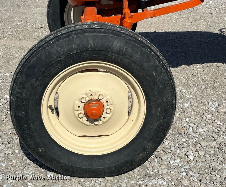 image for item EH2840 Allis Chalmers D14 tractor