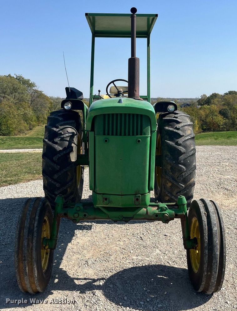 image for item EH2841 1971 John Deere 4020 tractor