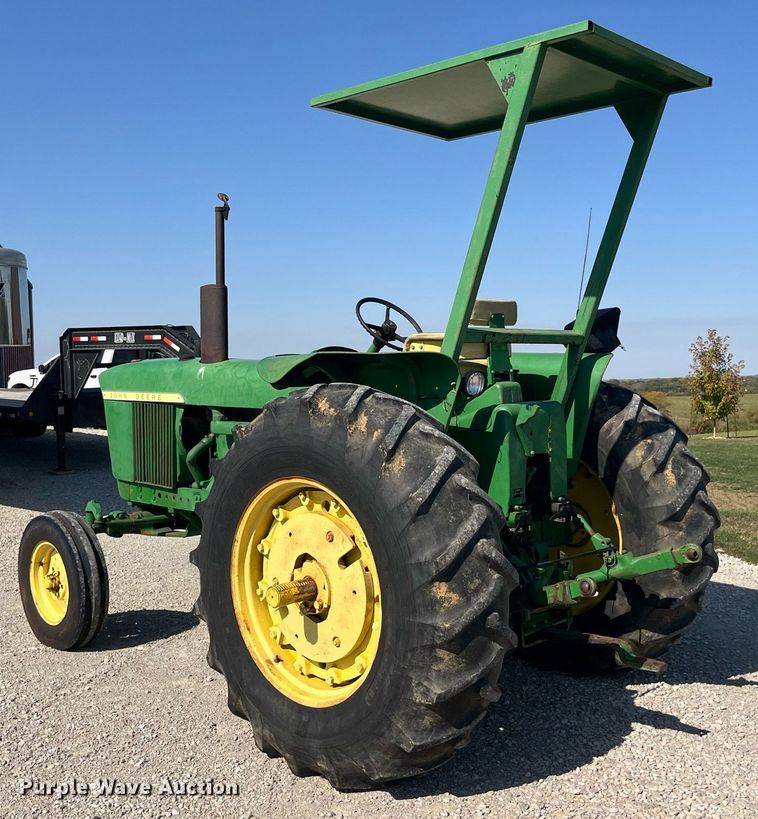 image for item EH2841 1971 John Deere 4020 tractor