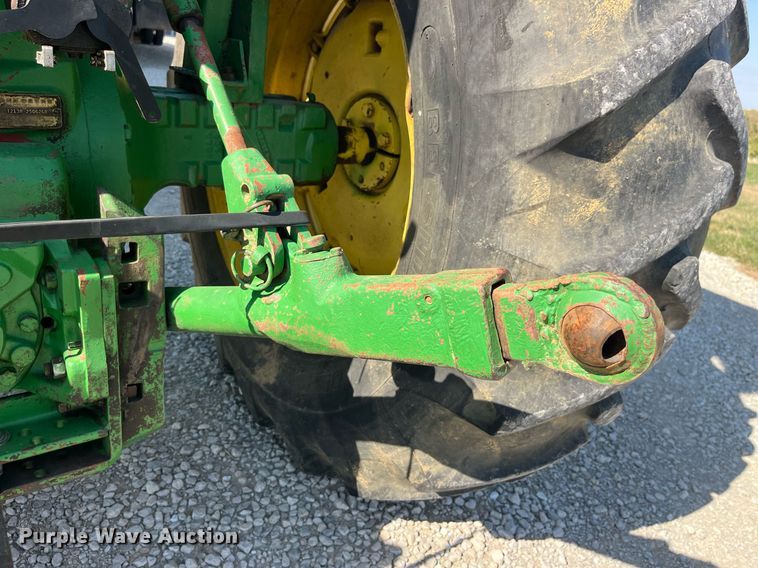 image for item EH2841 1971 John Deere 4020 tractor