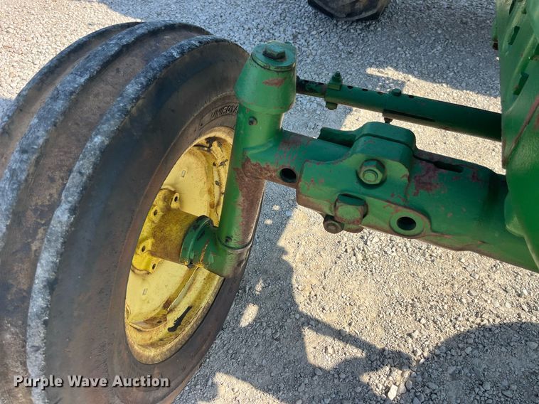 image for item EH2841 1971 John Deere 4020 tractor