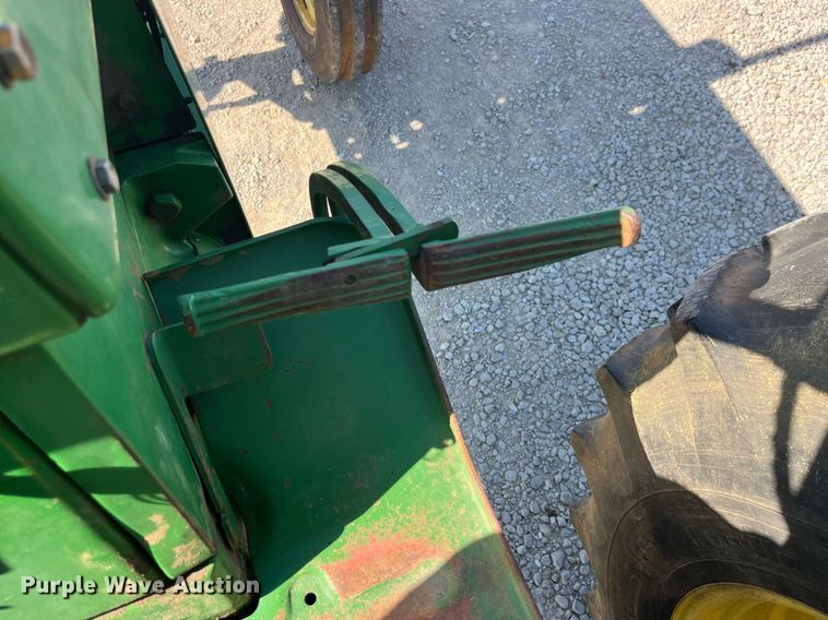 image for item EH2841 1971 John Deere 4020 tractor