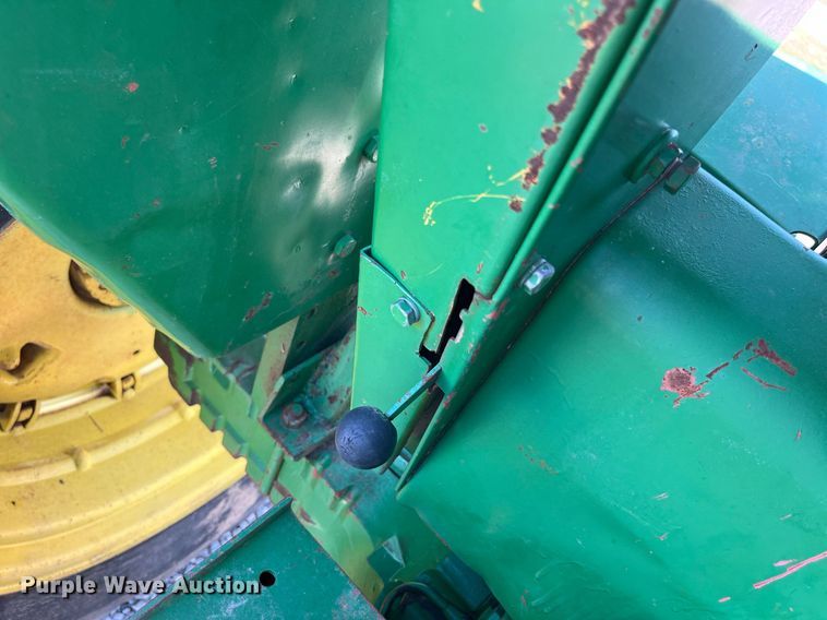 image for item EH2841 1971 John Deere 4020 tractor