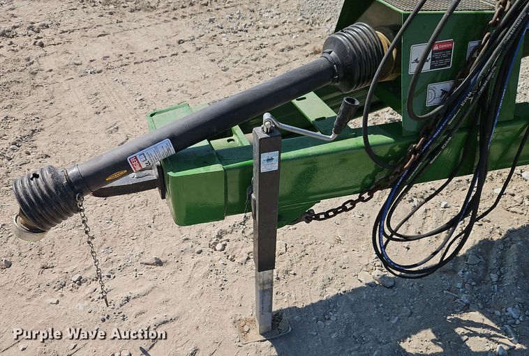 image for item EI8422 Unverferth 8250 grain cart