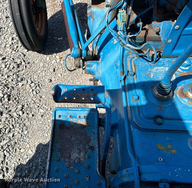 image for item EJ4857 1967 Ford 3000 tractor