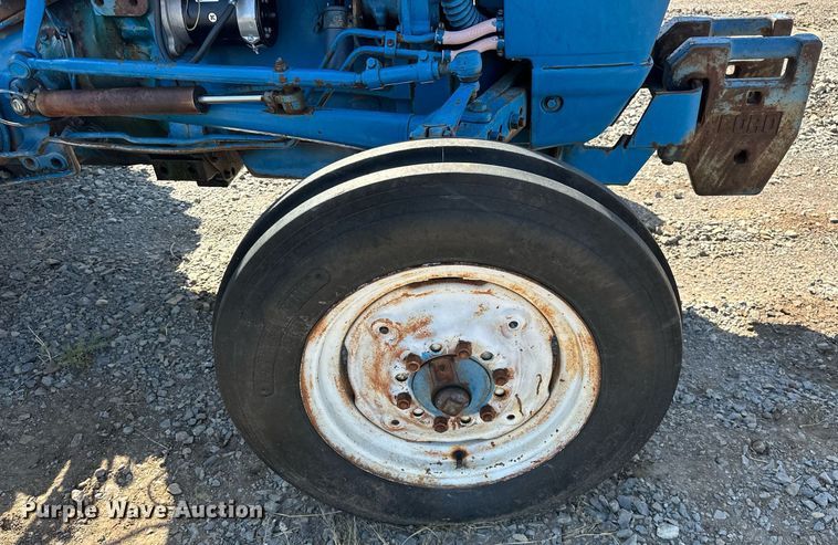 image for item EJ4857 1967 Ford 3000 tractor
