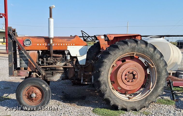 image for item EQ2307 Massey ferguson 165 tractor