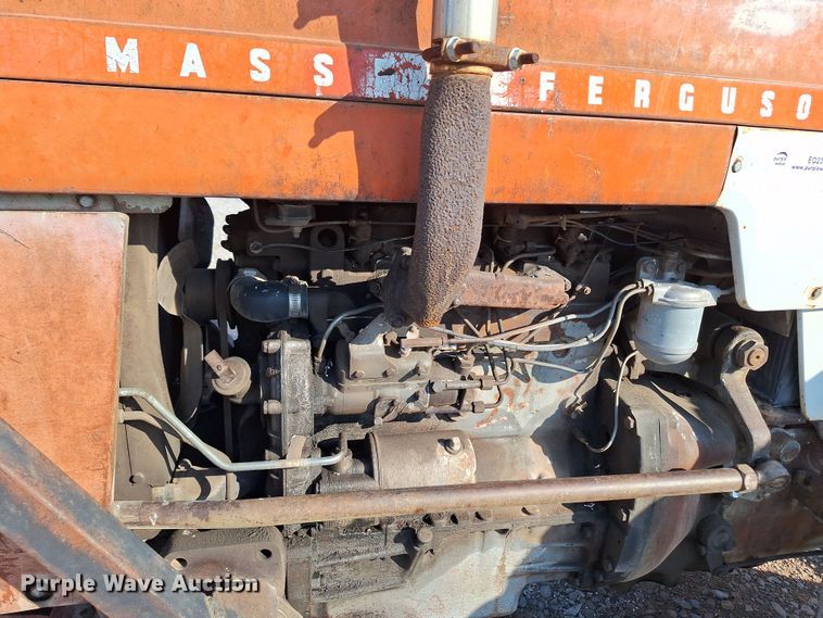image for item EQ2307 Massey ferguson 165 tractor