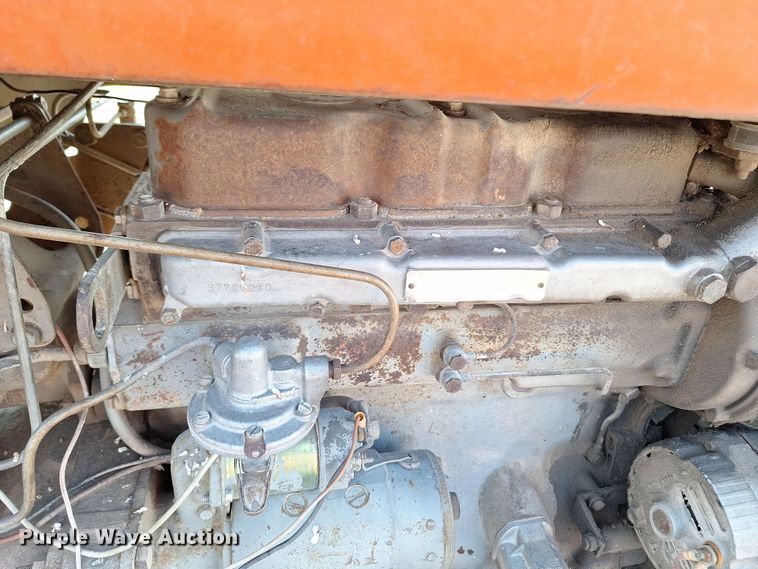 image for item EQ2307 Massey ferguson 165 tractor