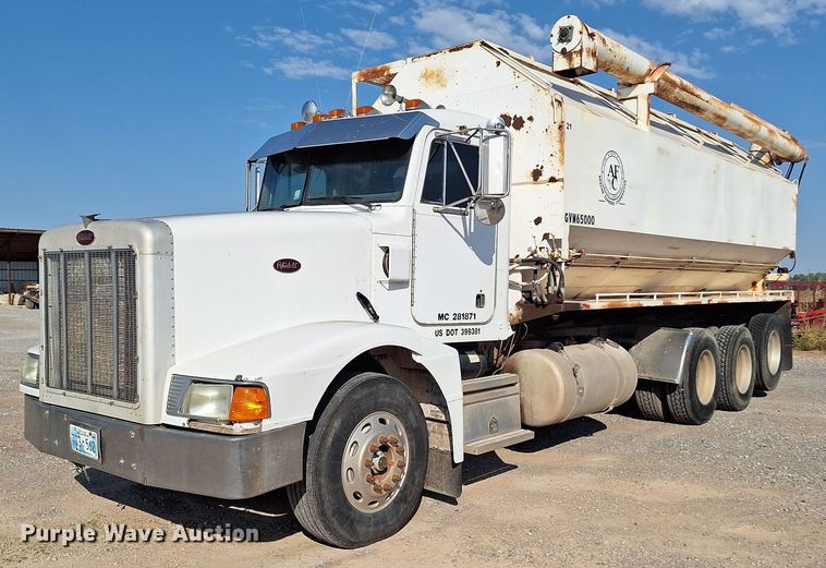1995 Peterbilt 377 feed delivery truck in Chickasha, OK Item EQ2308