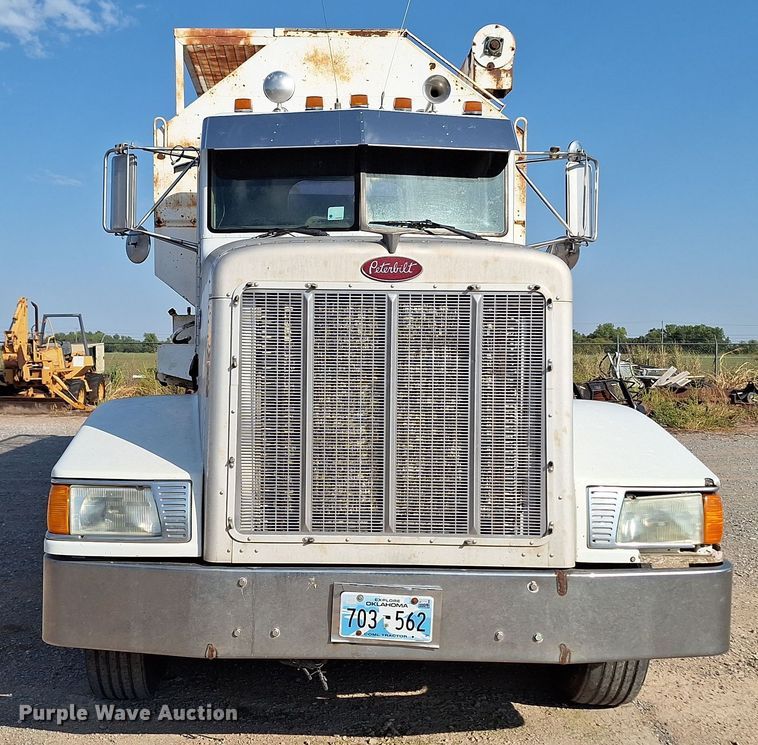 image for item EQ2308 1995 Peterbilt 377 feed delivery truck