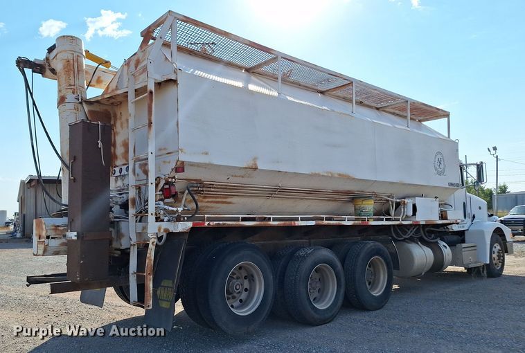 image for item EQ2308 1995 Peterbilt 377 feed delivery truck