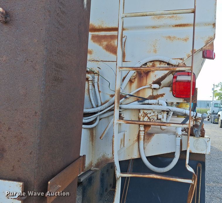 image for item EQ2308 1995 Peterbilt 377 feed delivery truck