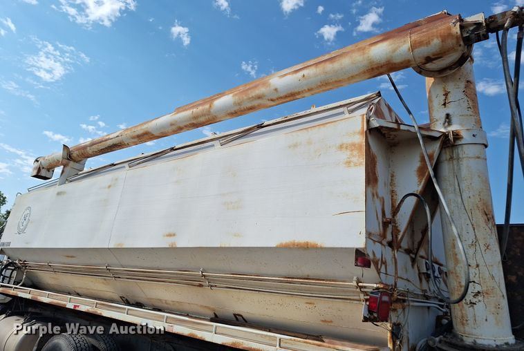 image for item EQ2308 1995 Peterbilt 377 feed delivery truck