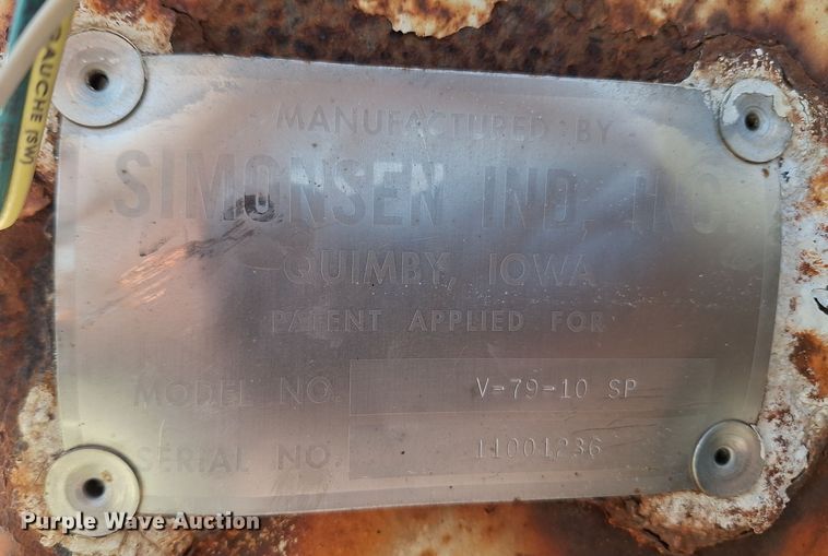 image for item EQ2308 1995 Peterbilt 377 feed delivery truck