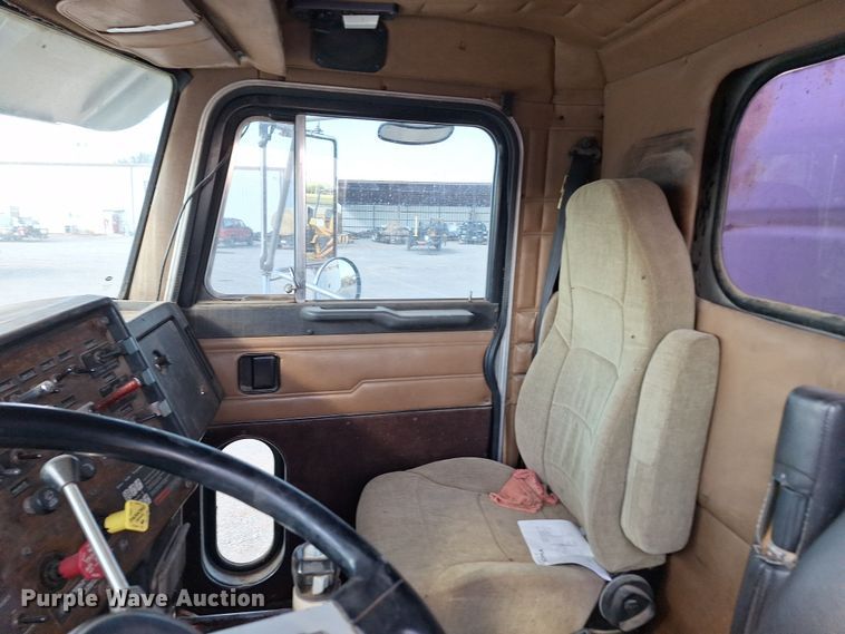 image for item EQ2308 1995 Peterbilt 377 feed delivery truck