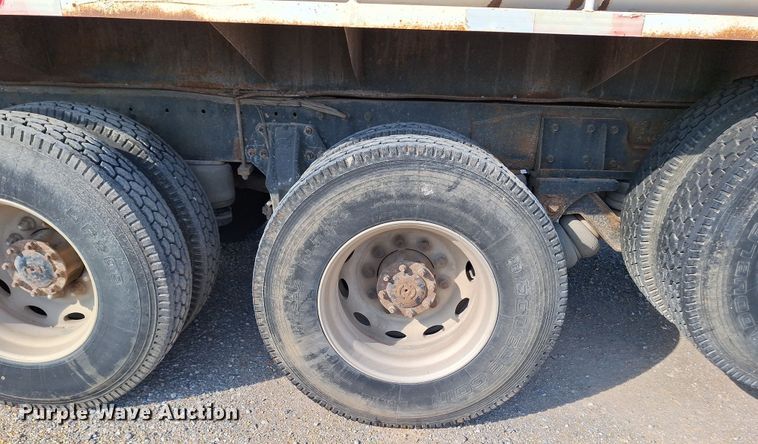 image for item EQ2308 1995 Peterbilt 377 feed delivery truck