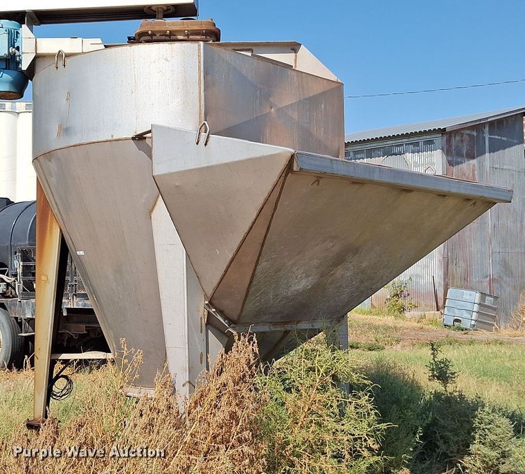 image for item EQ2313 Fertilizer mixer