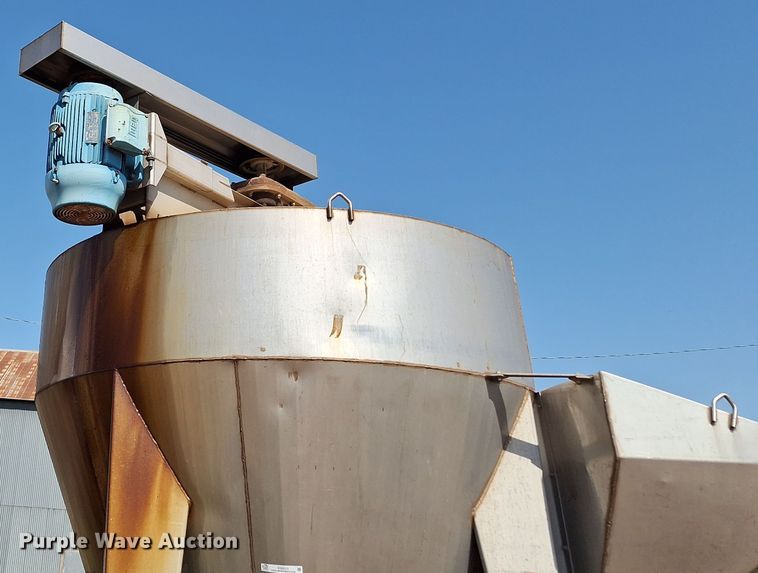 image for item EQ2313 Fertilizer mixer