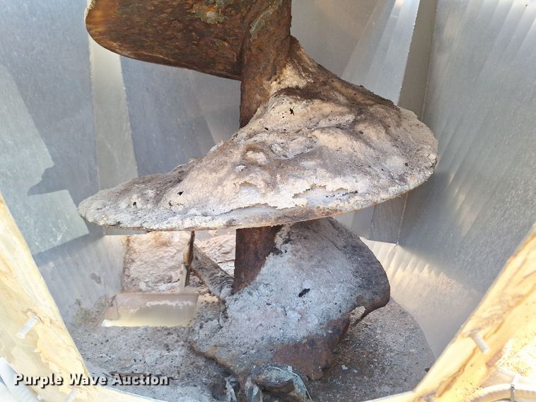 image for item EQ2313 Fertilizer mixer