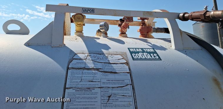 image for item EQ2314 NH3 tank trailer