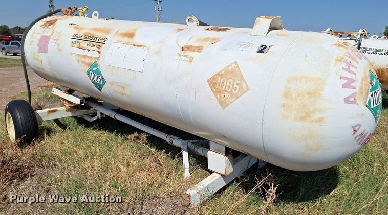 image for item EQ2315 NH3 tank trailer
