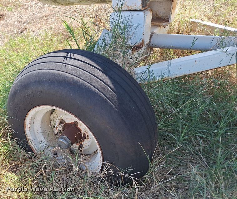 image for item EQ2315 NH3 tank trailer